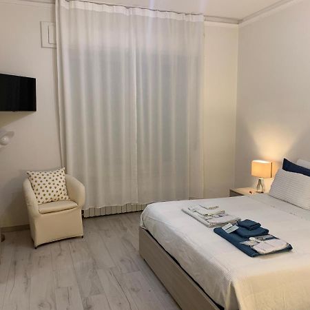 Pisa Train Station Guest House Экстерьер фото